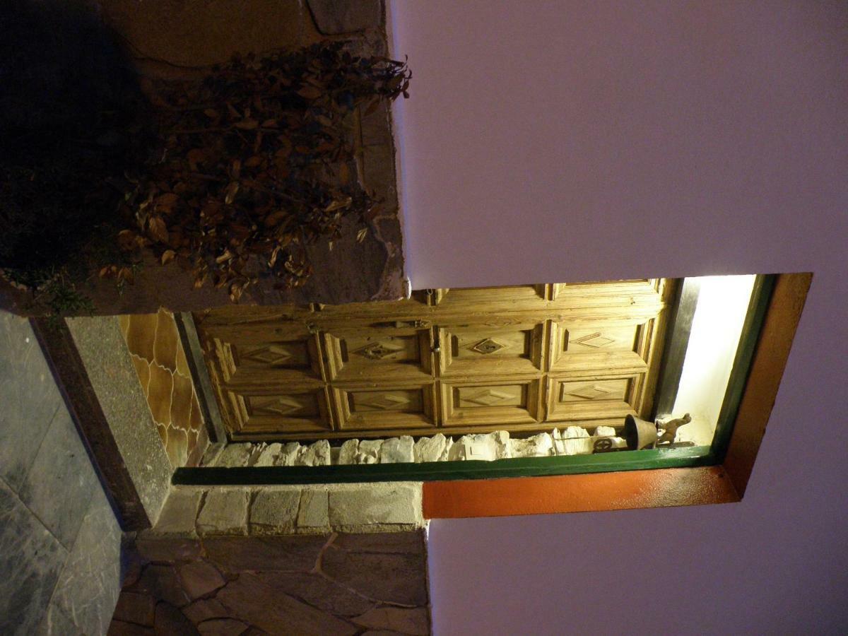 The Old Palace Tower / La Torre Del Palacion Cudillero Luaran gambar